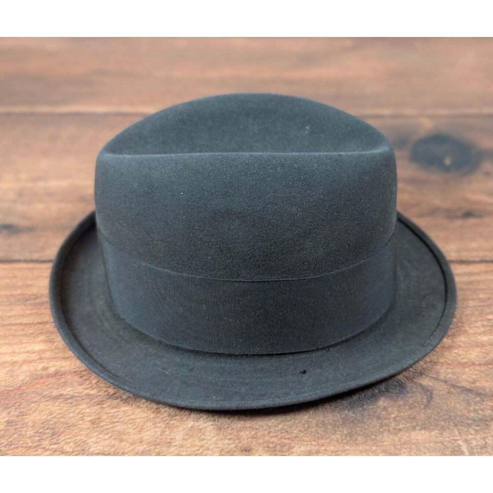 Royal BILTMORE Classic Fedora_ Size 7,  _ Gray Felt Some Damage Please see photo - Picture 5 of 14